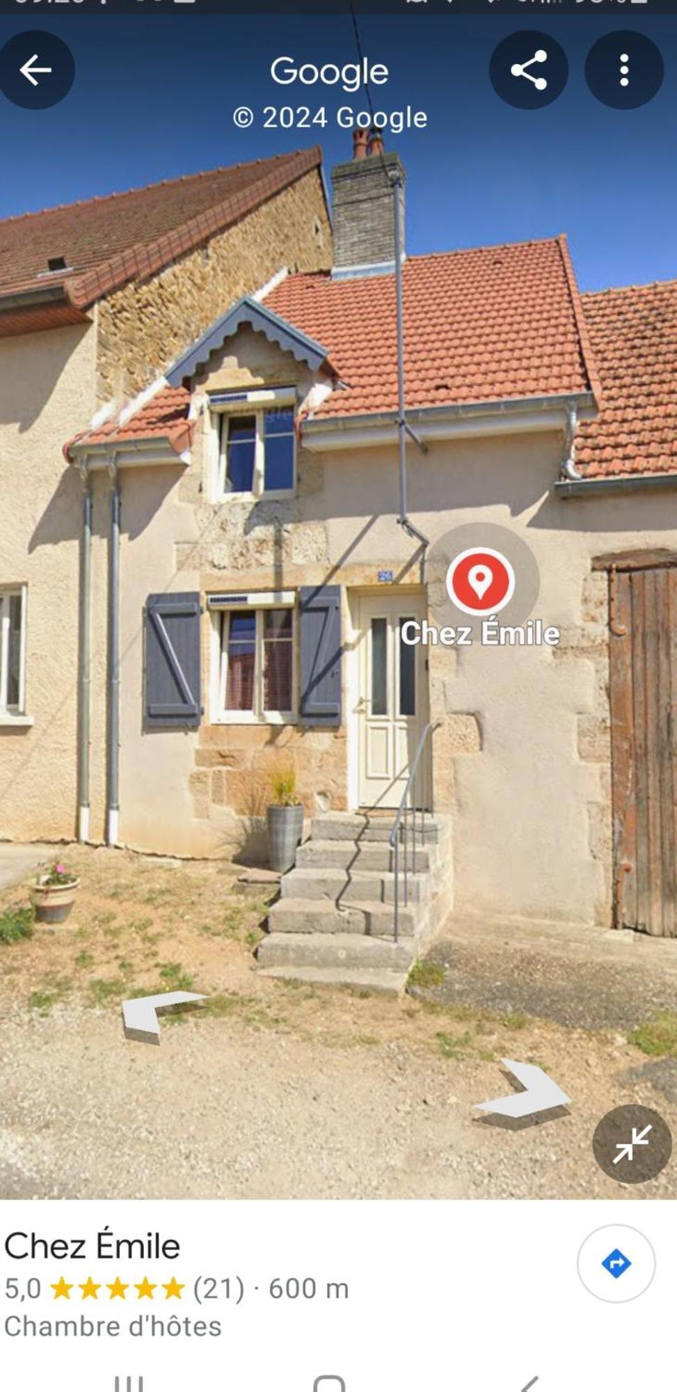 Ferienhaus Chez Emile 2 Avec Jardin Prive