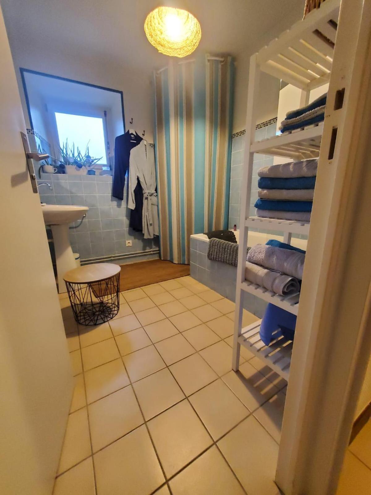 Ferienhaus Chez Emile 2 Avec Jardin Prive Humes-Jorquenay